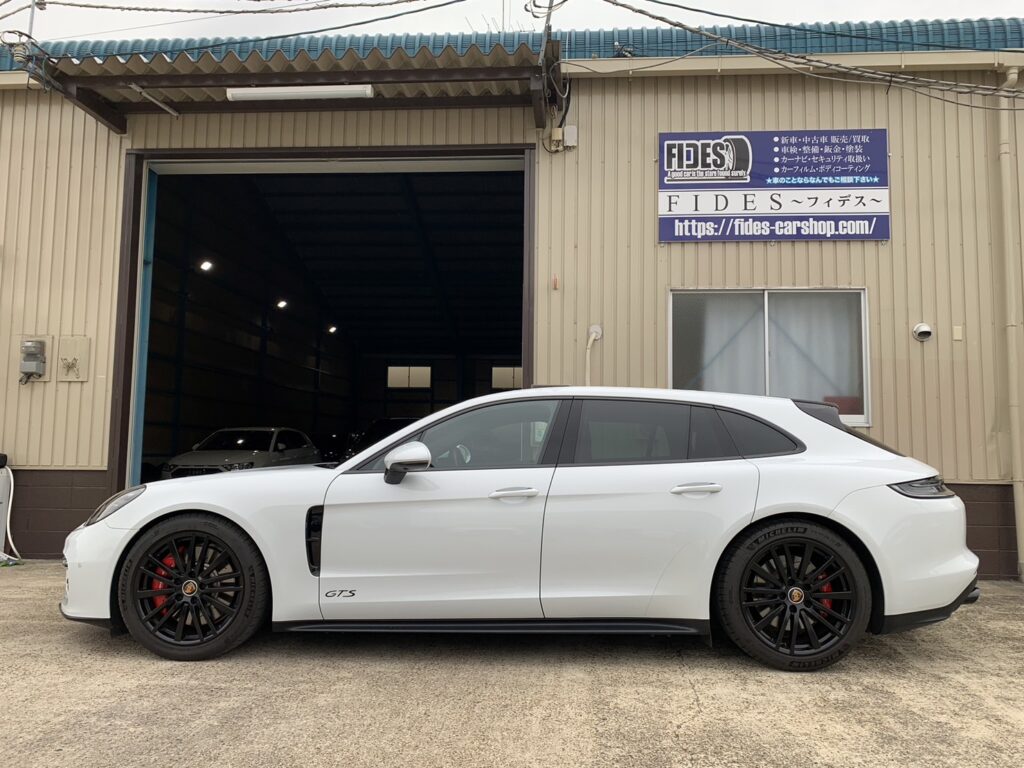R.3(2021)年 ポルシェ パナメーラスポーツツーリスモ GTS PDK 4WD 後期