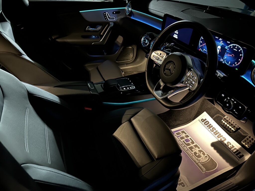 R.1(2019)メルセデス年メルセデス・ベンツ CLA250シューティングブレーク CLA250 4マチック AMGライン 4WD