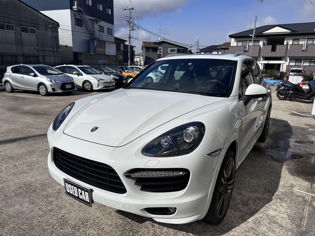 H.24(2012)年ポルシェ カイエン ターボ ティプトロニックS 4WD