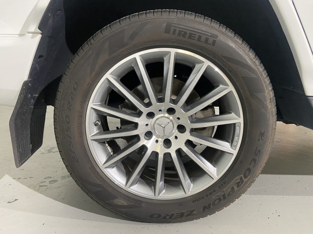 R.4(2022)年メルセデス・ベンツG400dAMGライン4WD