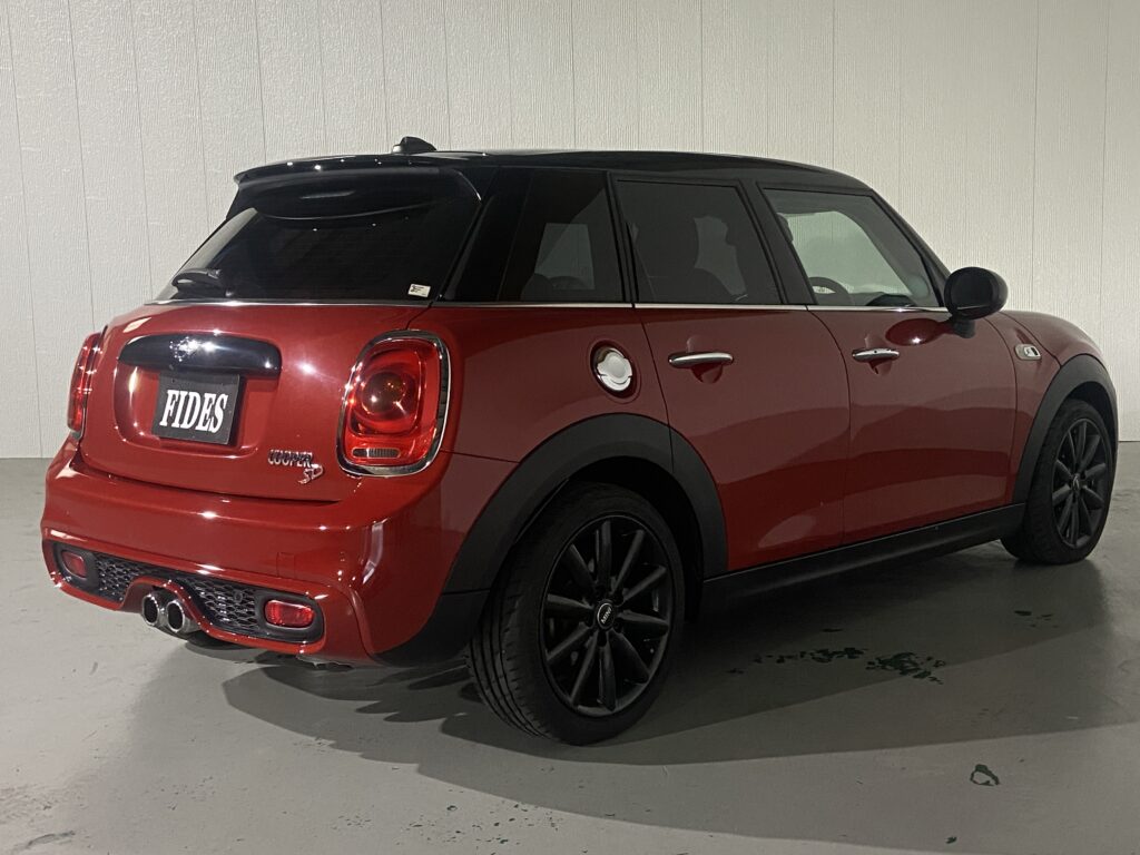 H.30(2018)年 BMW MINI ミニ クーパー SD