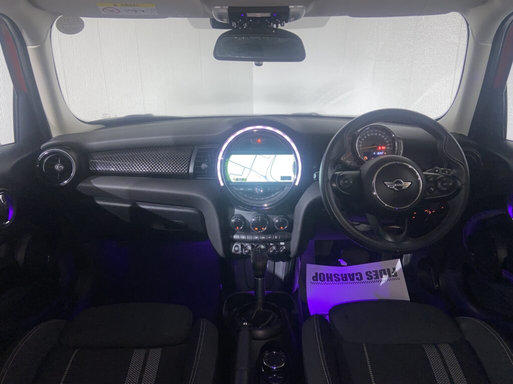 H.30(2018)年 BMW MINI ミニ クーパー SD