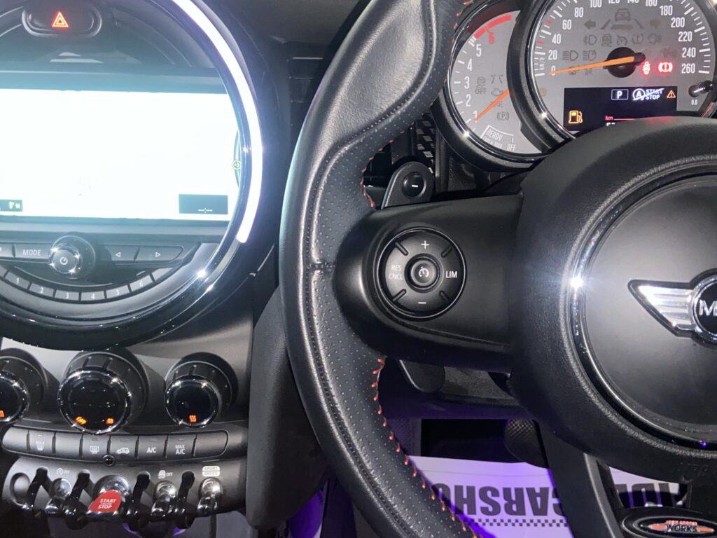 H.30(2018)年 BMW MINI ミニ クーパー SD