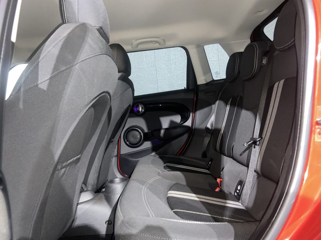 H.30(2018)年 BMW MINI ミニ クーパー SD