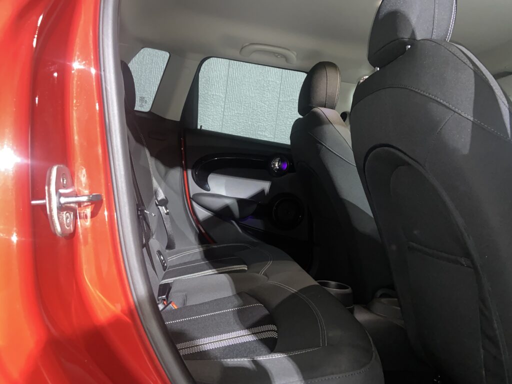 H.30(2018)年 BMW MINI ミニ クーパー SD