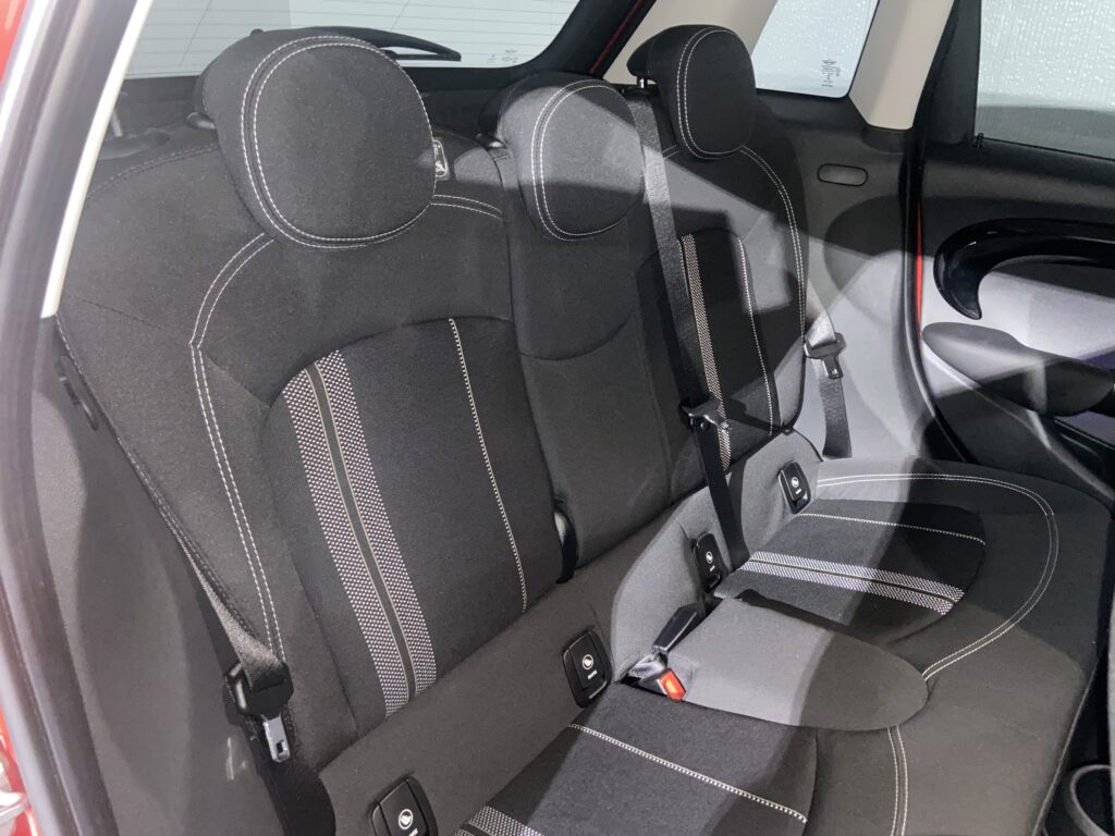 H.30(2018)年 BMW MINI ミニ クーパー SD