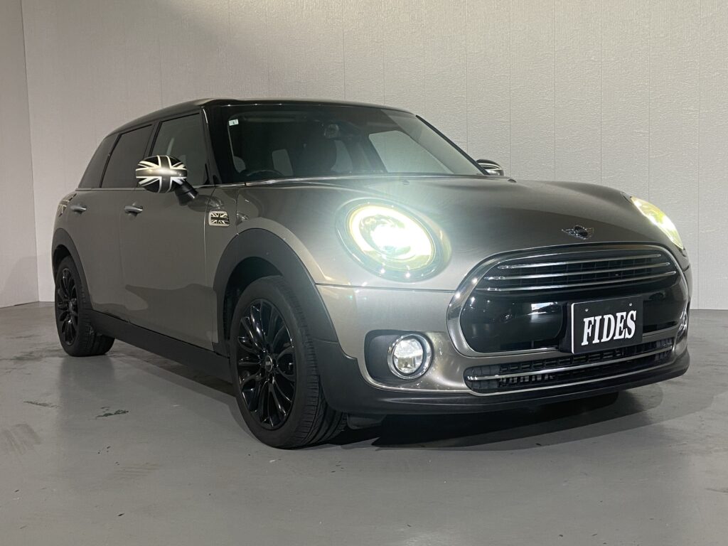 H.28(2016)年 BMW MINI ミニクラブマン クーパー
