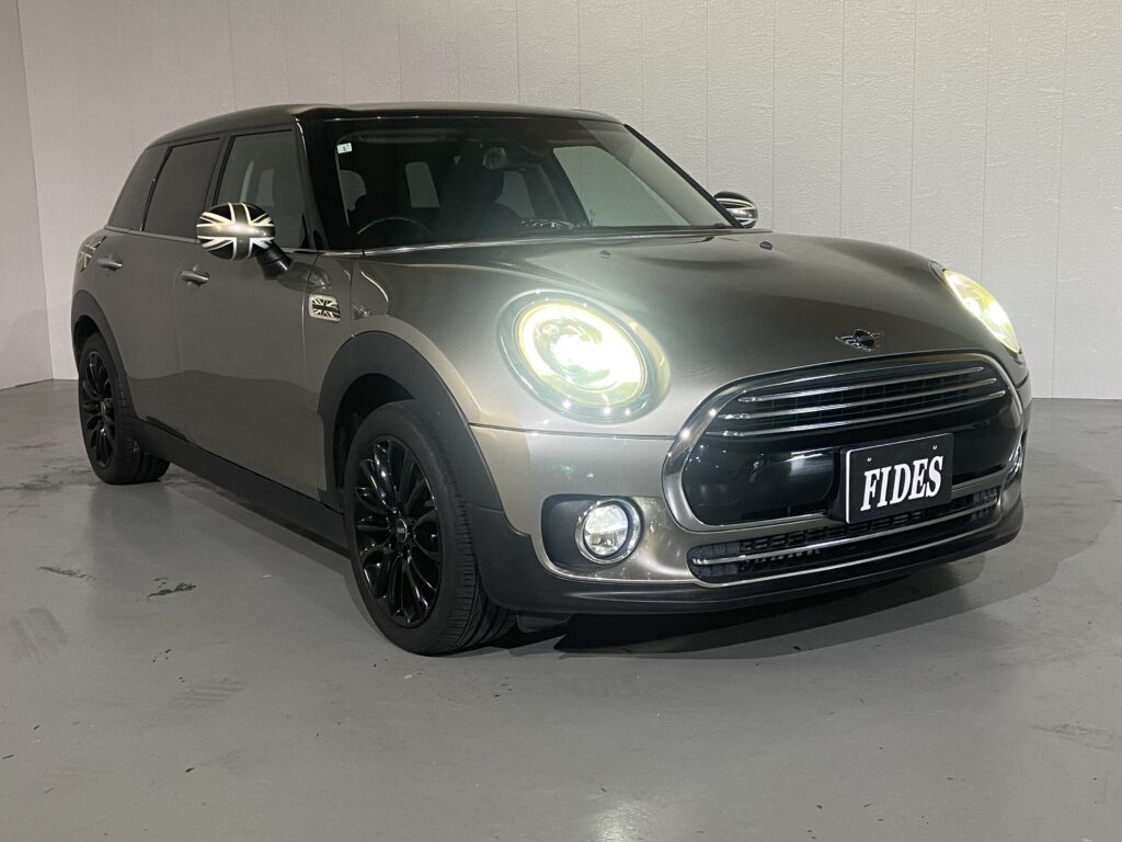 H.28(2016)年 BMW MINI ミニクラブマン クーパー