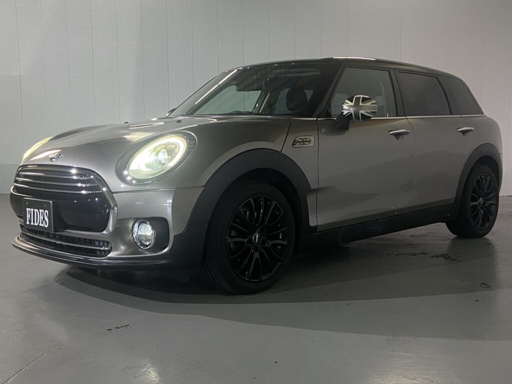H.28(2016)年 BMW MINI ミニクラブマン クーパー