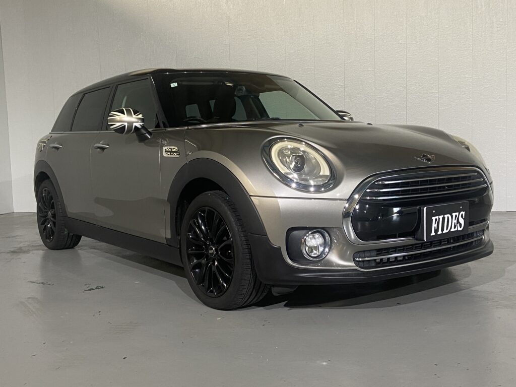 H.28(2016)年 BMW MINI ミニクラブマン クーパー