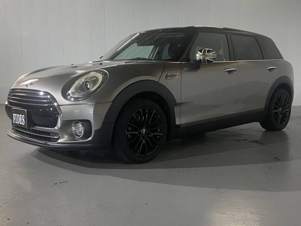H.28(2016)年 BMW MINI ミニクラブマン クーパー